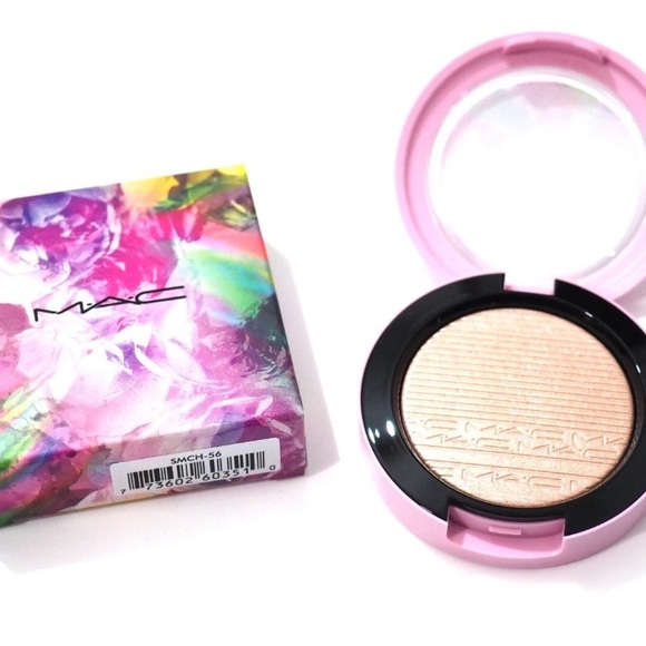 MAC Extra Dimension Skinfinish in “Fleur” NIB - Discontinued - Picture 2 of 3